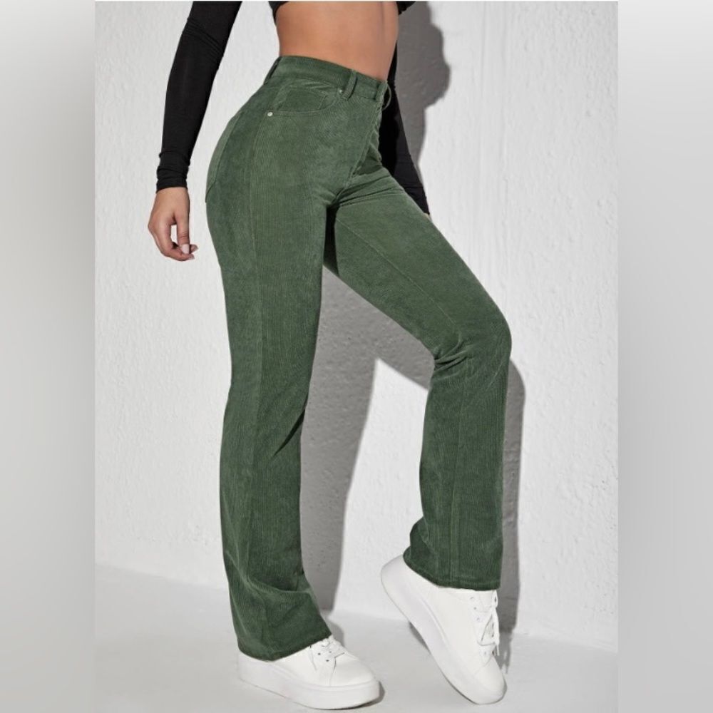 #150 BEAUTIFUL High rise Slim Flare Corduroy Jeans